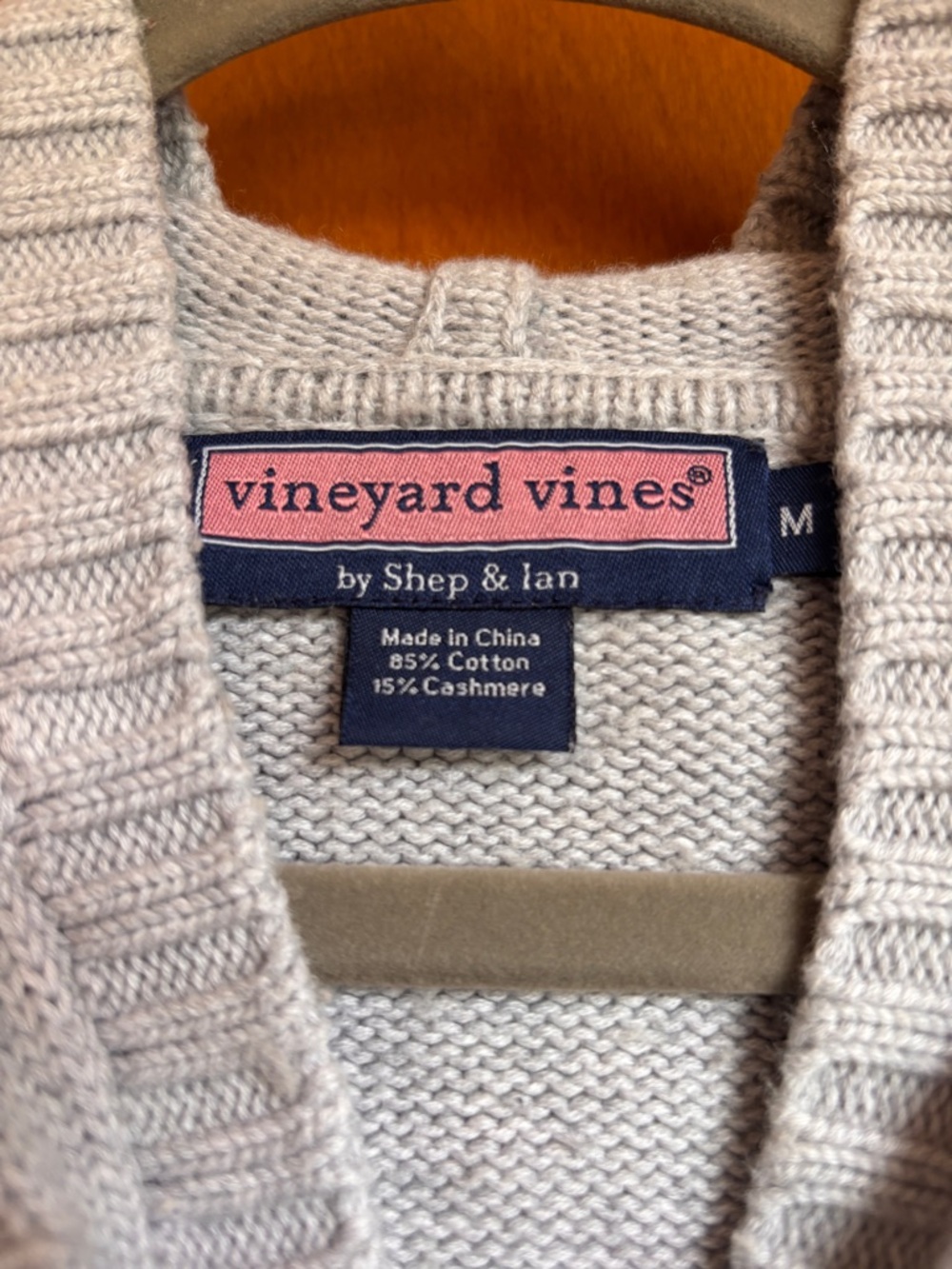 Vineyard Vines Women's M Light Gray Cable Knit Toggle Pullover Hoodie Cashmere - Picture 5 of 7